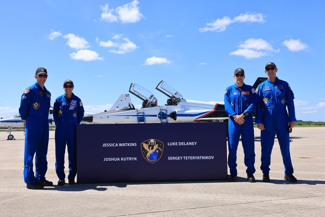 Astronauts arrive at Kennedy Space Center for SpaceX launch to space station