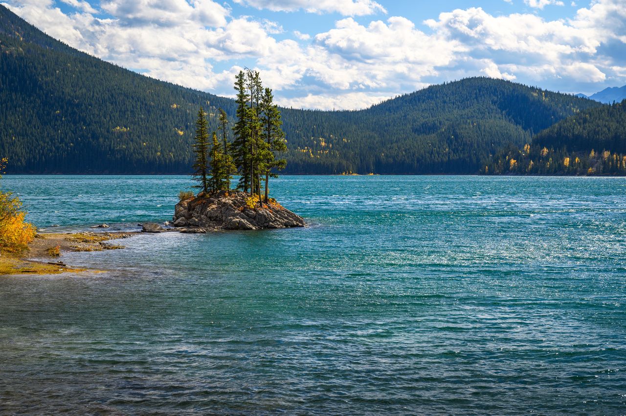 B.C. parties offer scant new climate plans as election nears