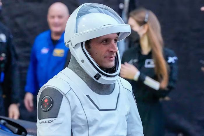 Canadian astronaut Joshua Kutryk describes 'having a blast' on first space mission