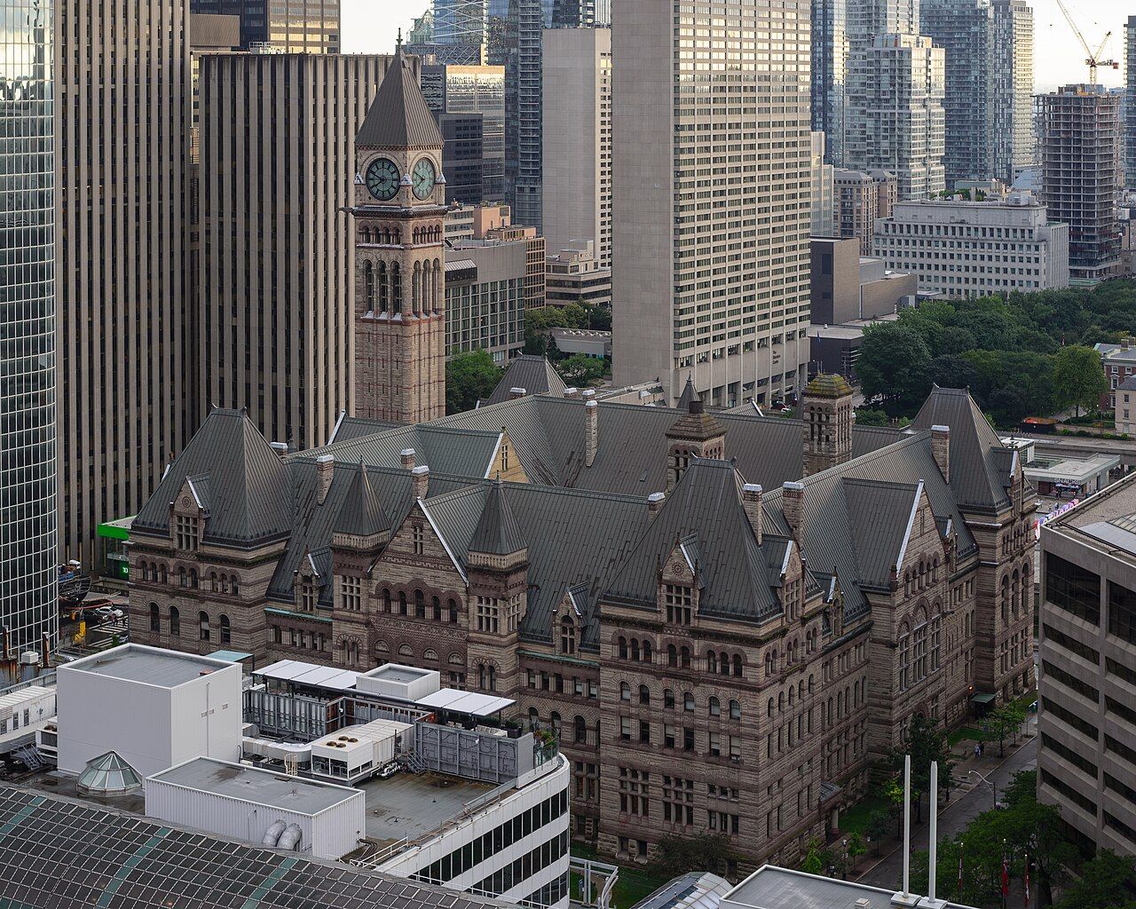 Experts propose congestion levy to cut Toronto gridlock, raise $500 million