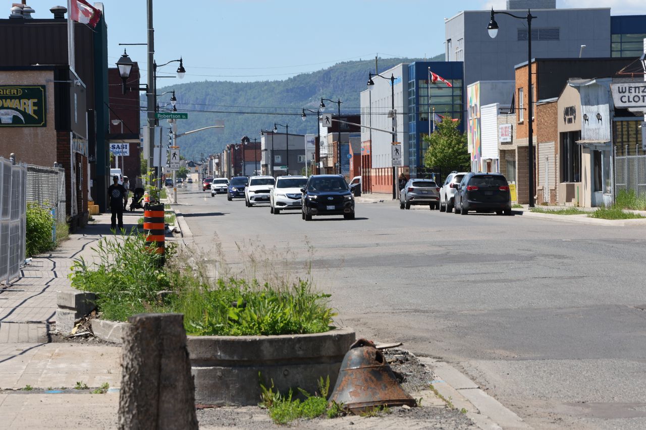 Fort Simpson business centre seeks federal wildfire relief fund after territorial rejection