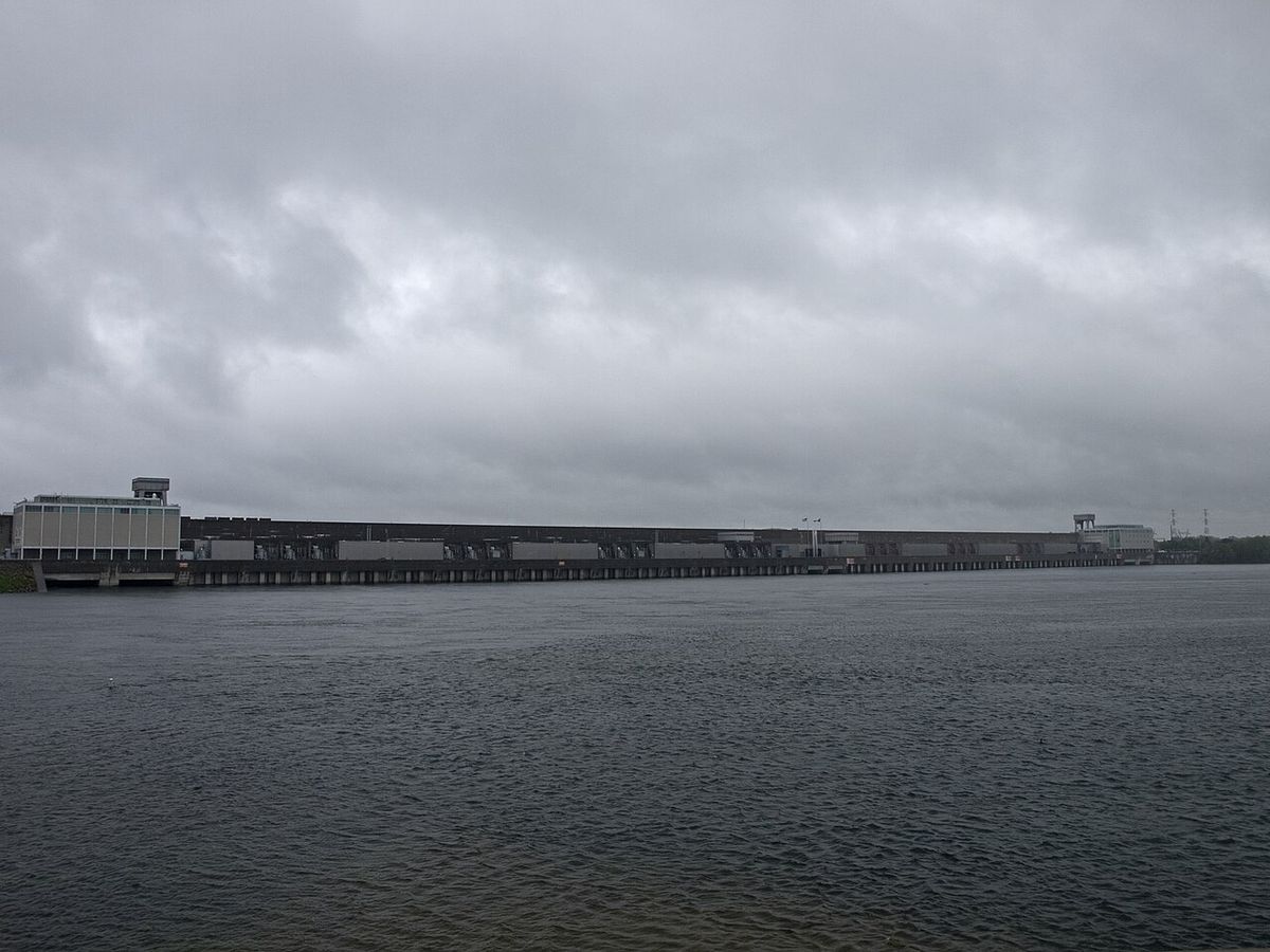 Panorama of the Moses Saunders Dam from the American side