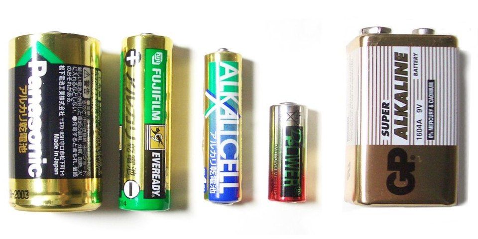 Alkaline battery