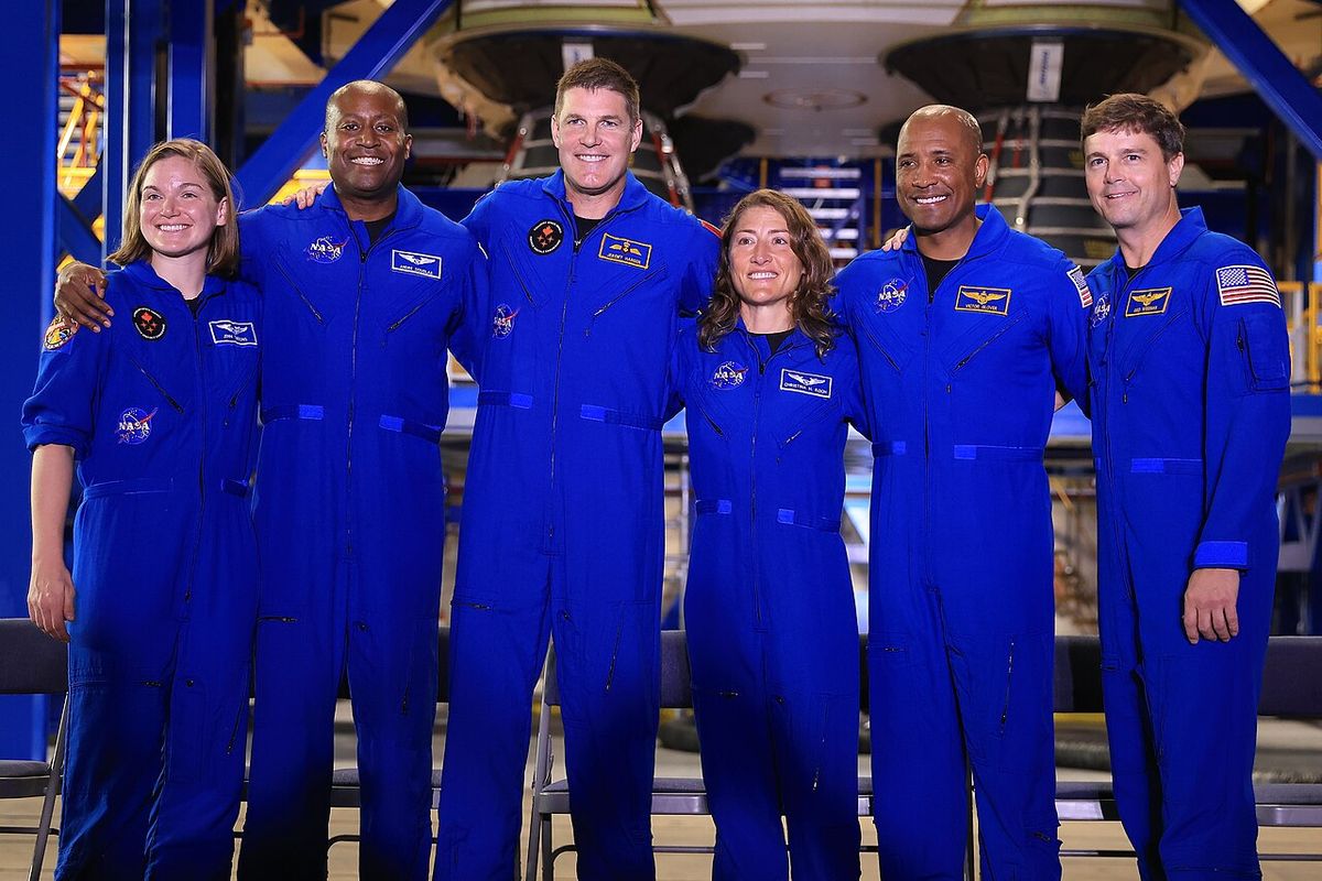 From left, CSA (Canadian Space Agency) astronaut Jenni Gibbons, NASA astronaut Andre Douglas, CSA astronaut Jeremy Hansen, and NASA astronau