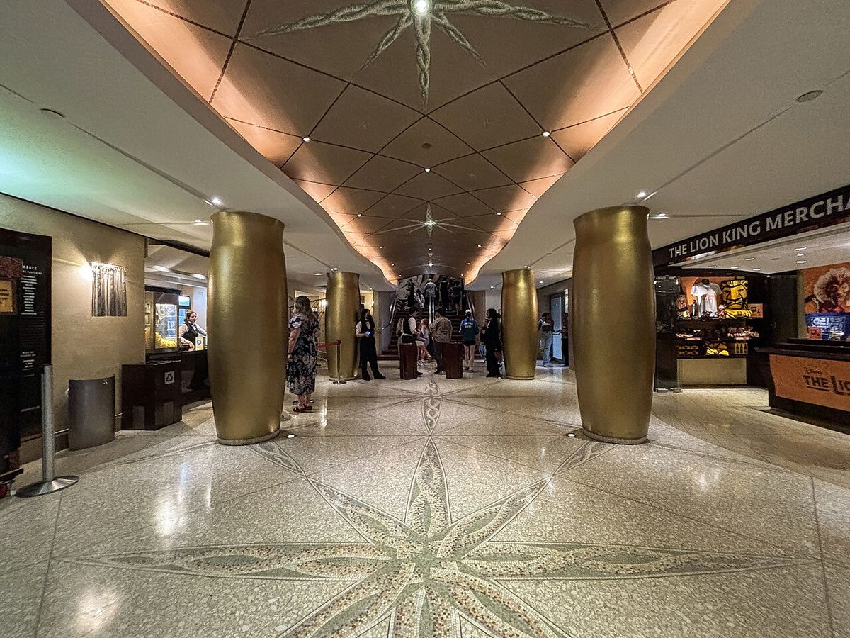 Princess of Wales Theatre GF lobby